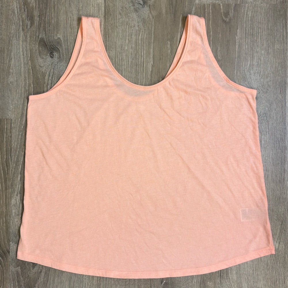 Like New Old Navy Women’s Soft Scoop Neck Tank Top